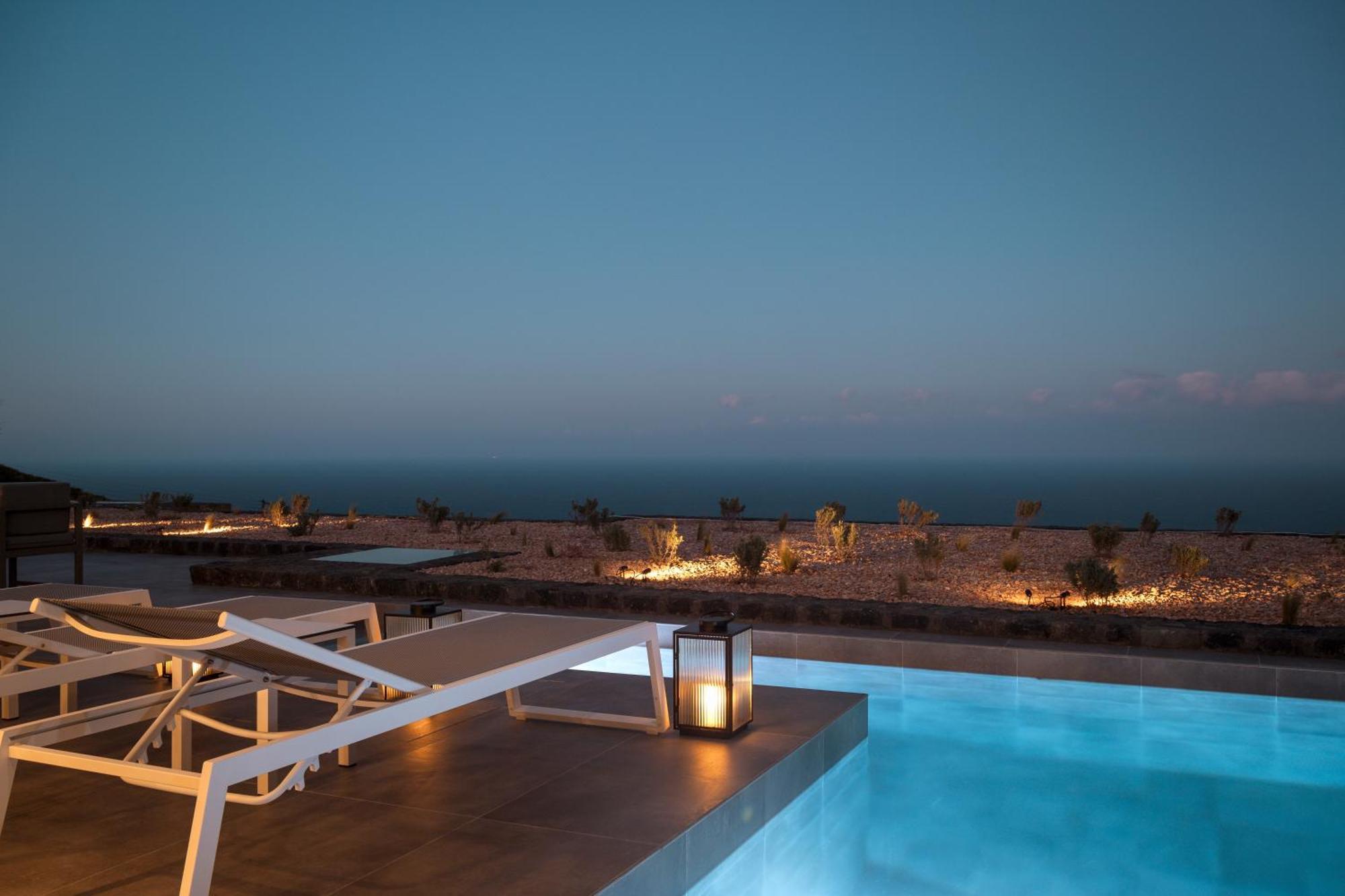 Almarossa Luxury Villas Vourvoúlos Eksteriør bilde